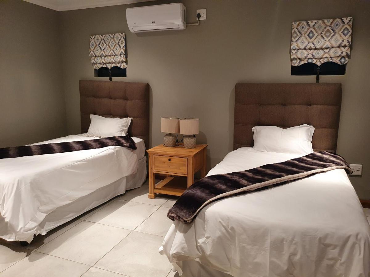 42@ Ditholo Game Lodge Thabazimbi Ngoại thất bức ảnh